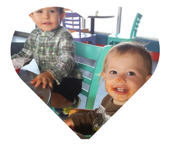 Two little Bruiser's fans at the table